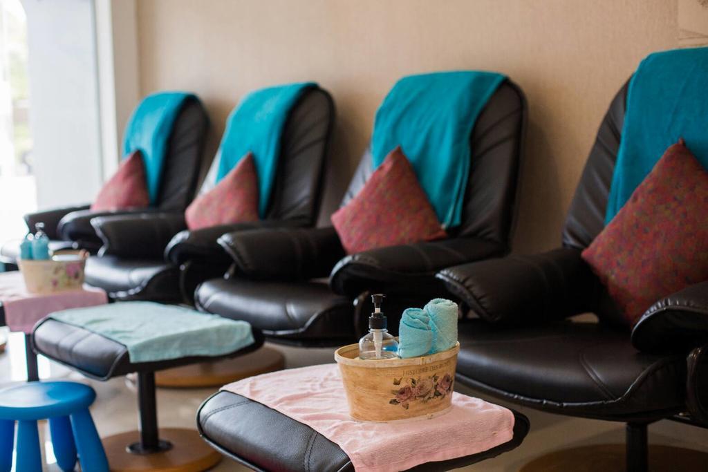 Sea Song Inn Pantai Kamala Luaran gambar