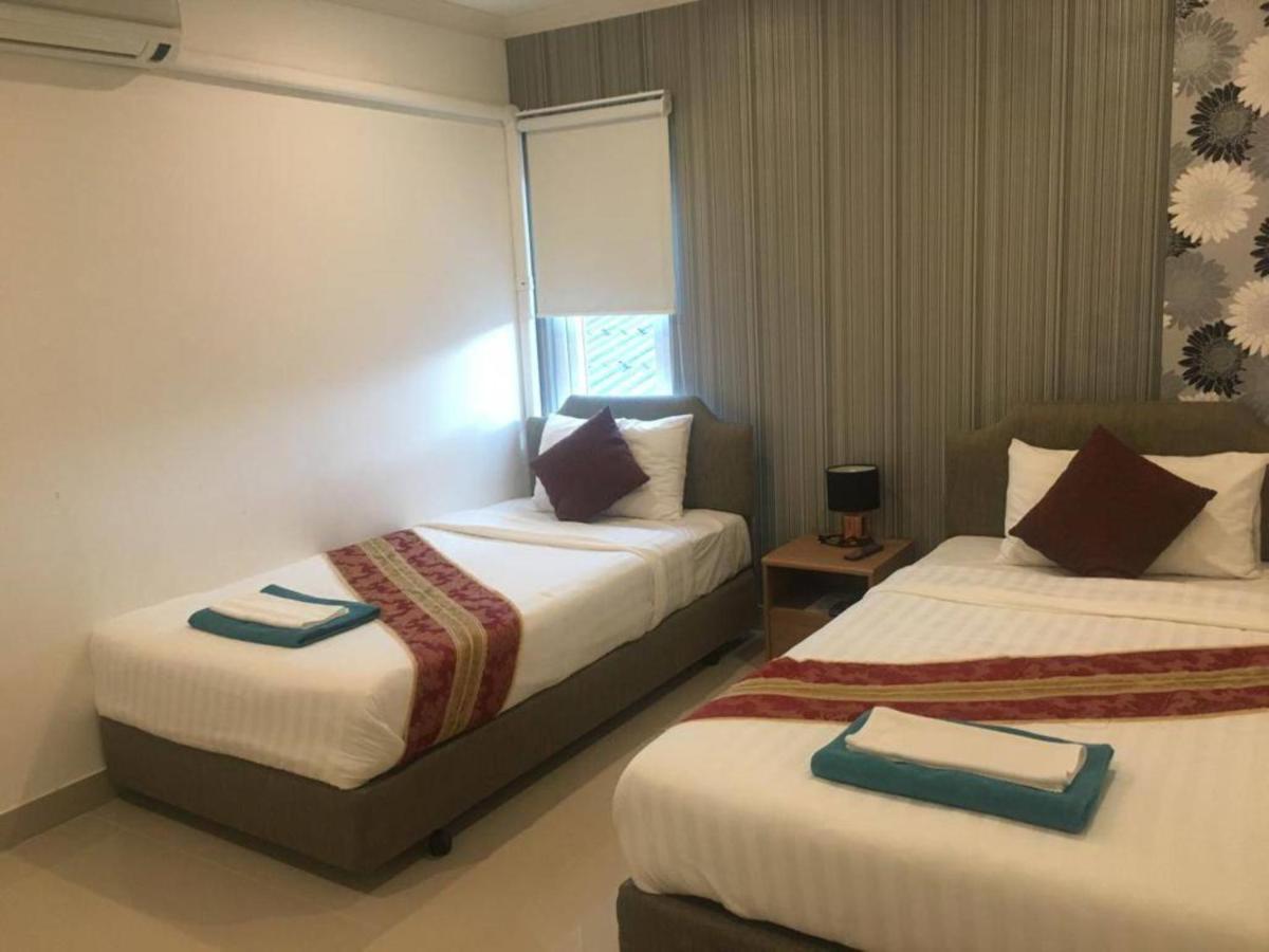Sea Song Inn Pantai Kamala Luaran gambar